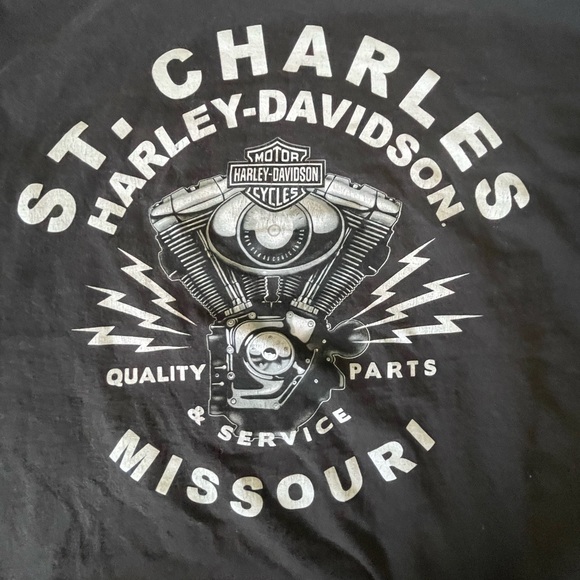 Harley Davidson graphic tee - Picture 3 of 4